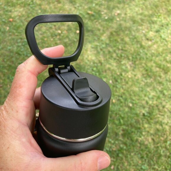 Simply Blessed Soundwave 22oz Water Bottle - Picture 8 of 12